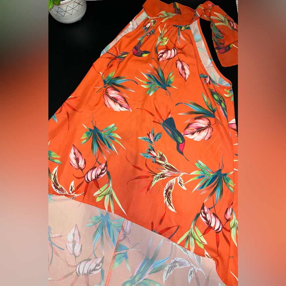 Sweet Pea New York & Co Tropical Orange Hi-Lo Halter Top Size Medium EUC